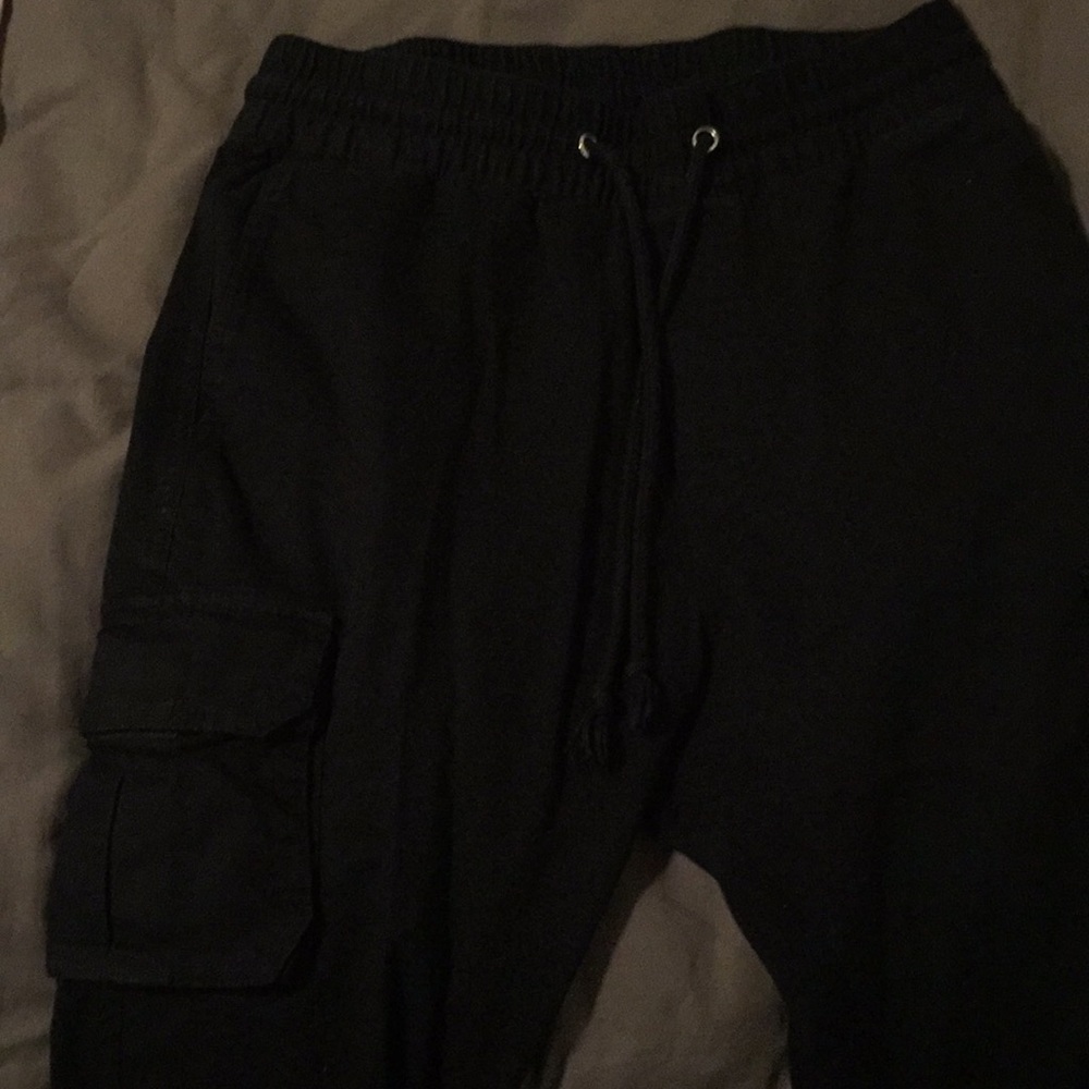 H&M skinny cargo pants